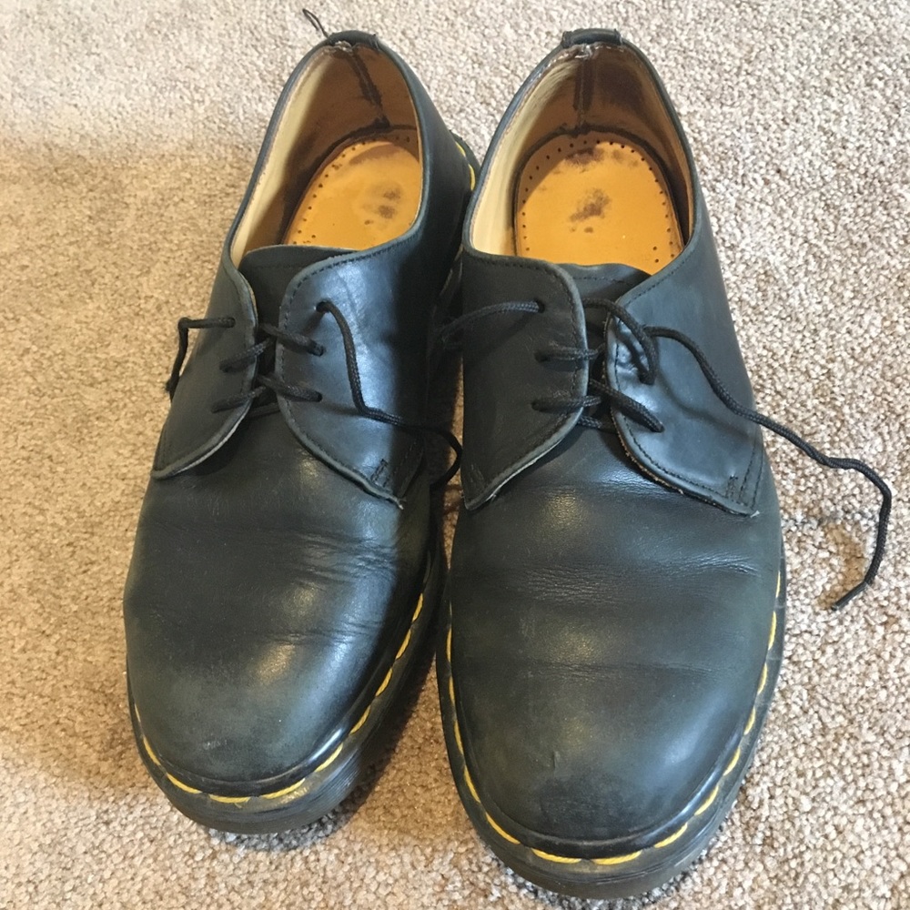 Vintage Dr. Marten’s 1461 Oxfords
